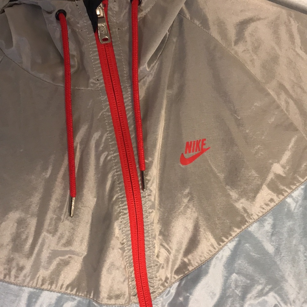 Nike warm up jacket - Picture 2 of 5